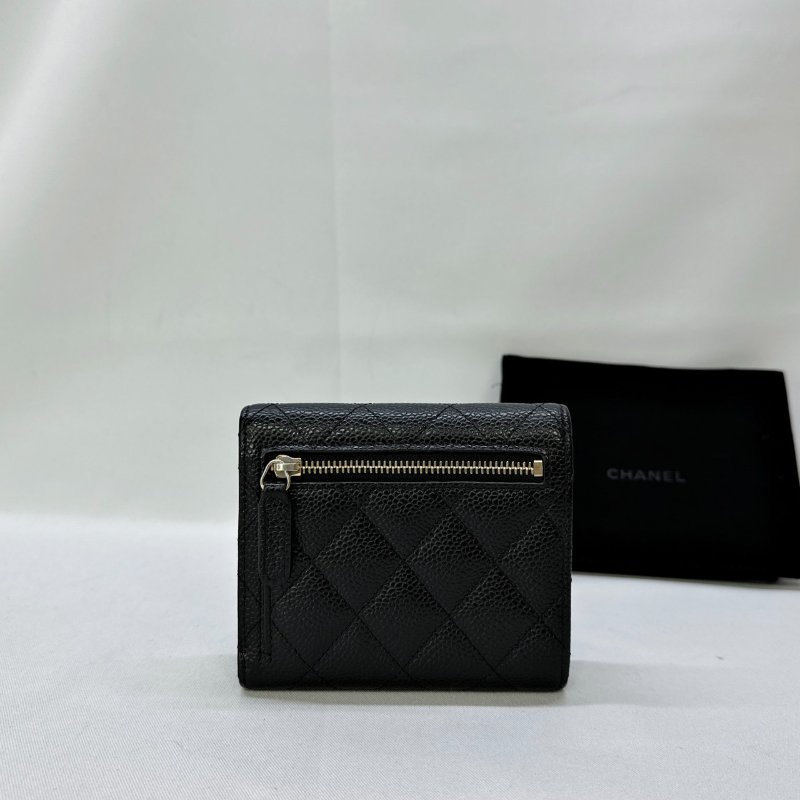 CHANEL 經典荔枝金牛三折短夾-1