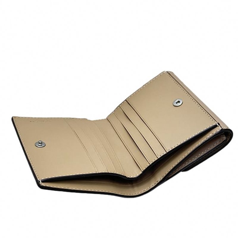 【COACH】馬車LOGO拼接皮革短夾-奶茶色-3