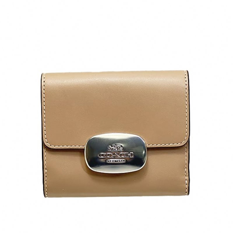 【COACH】馬車LOGO拼接皮革短夾-奶茶色-4