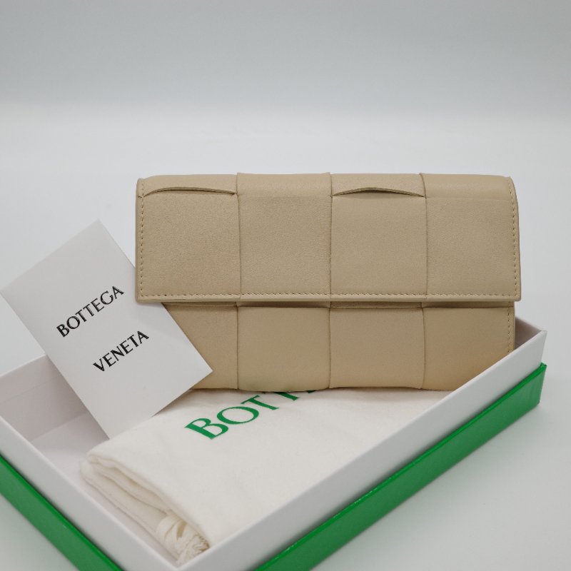 Bottega Veneta 寶緹嘉 Cassette 寬編織 米色 羊皮 長夾-0