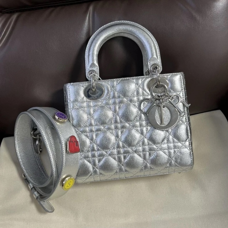 Christian Dior 銀色 Lady Dior My ABC 銀色小號手提包-0