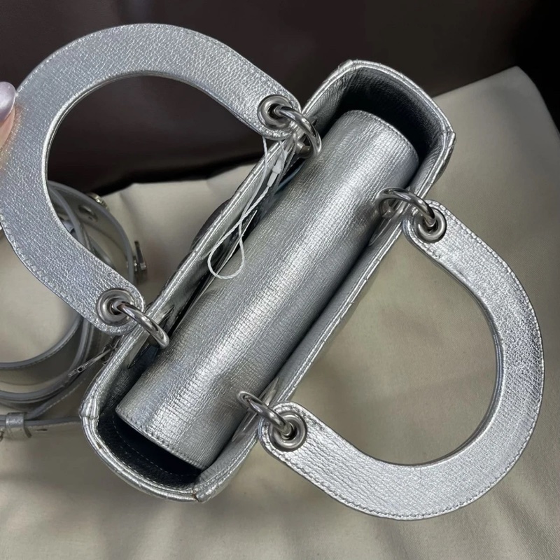 Christian Dior 銀色 Lady Dior My ABC 銀色小號手提包-2