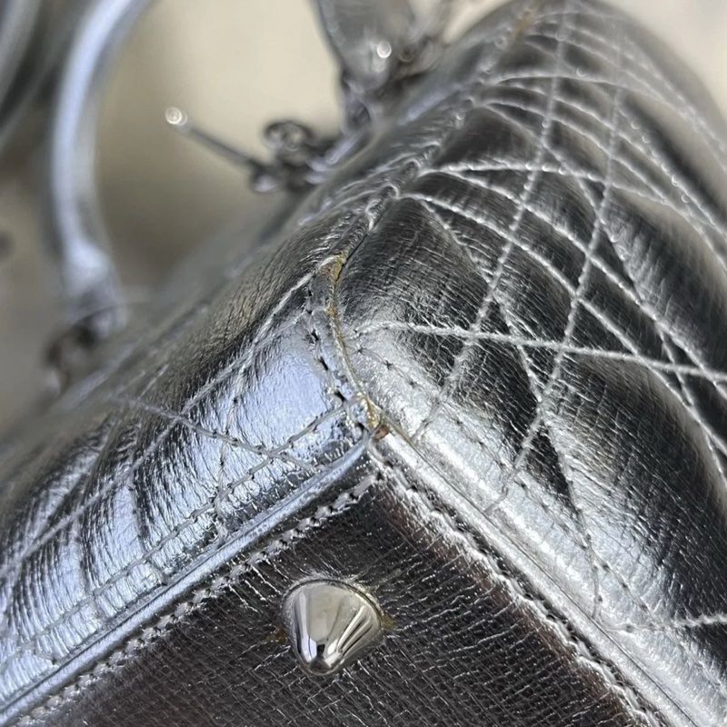 Christian Dior 銀色 Lady Dior My ABC 銀色小號手提包-21