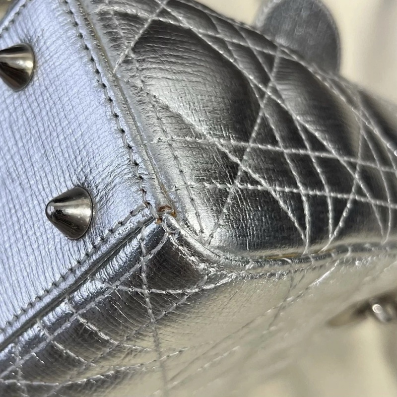 Christian Dior 銀色 Lady Dior My ABC 銀色小號手提包-22