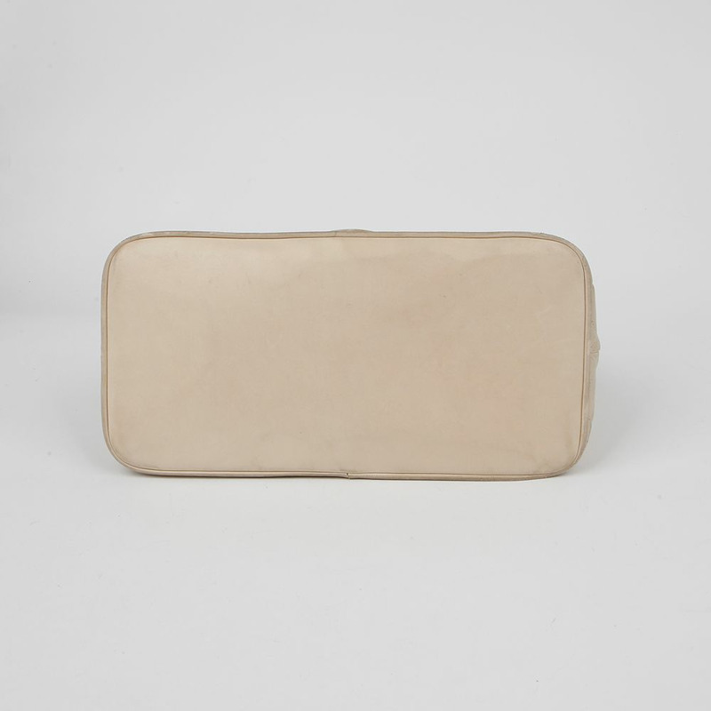 CHANEL 獎章硬幣手提袋 A01804-8