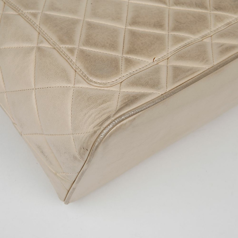 CHANEL 獎章硬幣手提袋 A01804-11