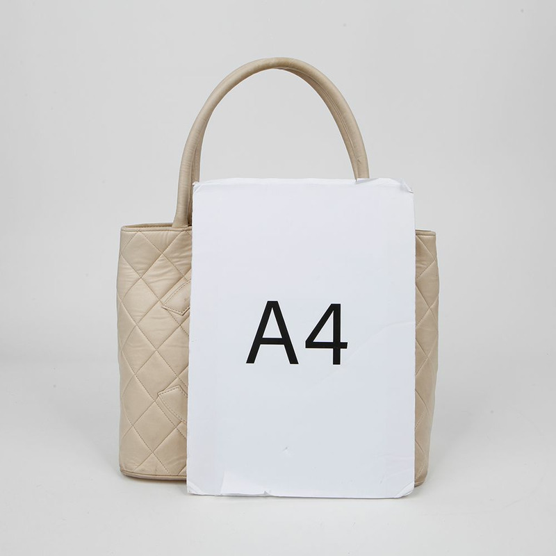 CHANEL 獎章硬幣手提袋 A01804-13