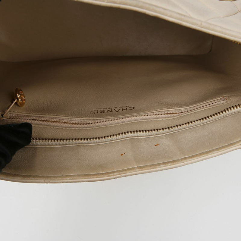 CHANEL 獎章硬幣手提袋 A01804-14