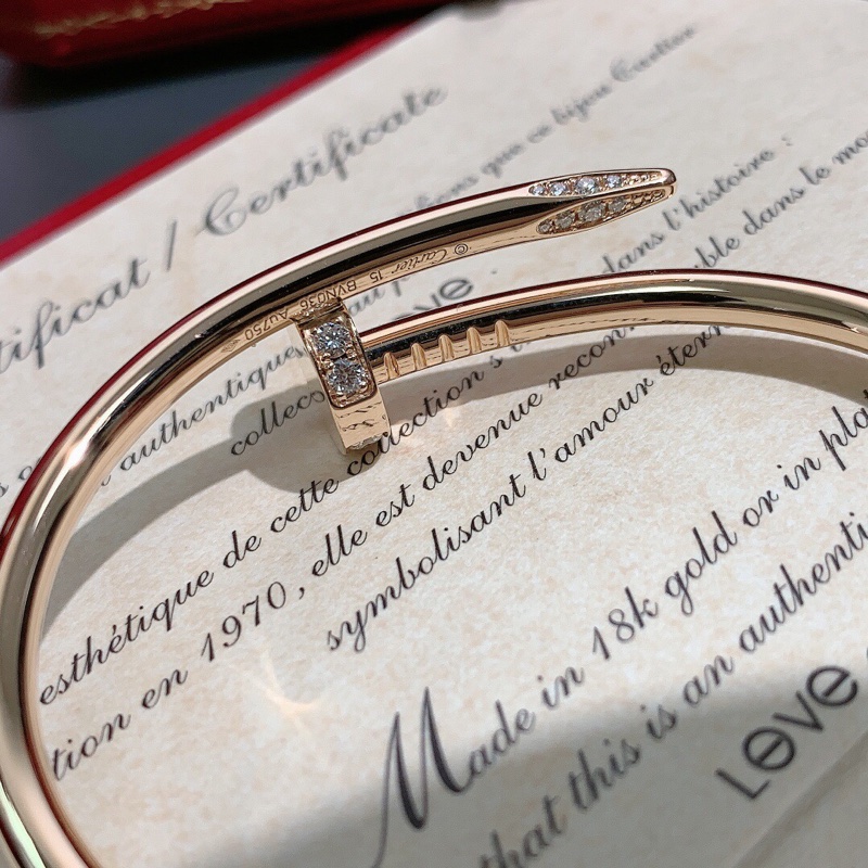 Cartier卡地亞Love系列釘子玫瑰金帶鑽15號手鐲，稀缺手寸，2016年購入-4