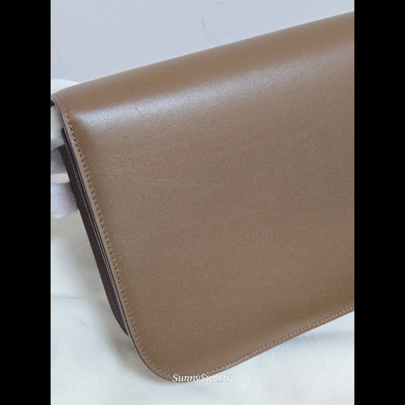 Celine box classic ​🔥 經典雋永！Céline Classic Box Bag 中號 棕色金扣 駝色 焦糖色豆腐包 斜背包 肩背包  🈶盒裝購證-16