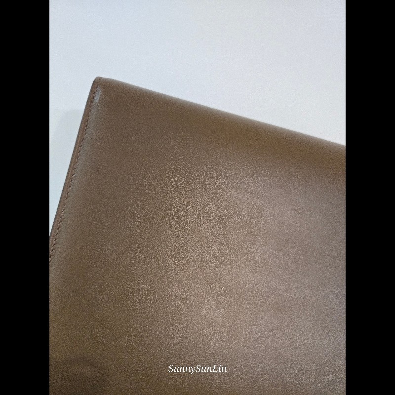 Celine box classic ​🔥 經典雋永！Céline Classic Box Bag 中號 棕色金扣 駝色 焦糖色豆腐包 斜背包 肩背包  🈶盒裝購證-36
