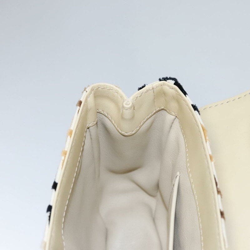 【日本直送】路易威登 Monogram Charm Pochette Lover 手袋 象牙色 M95194 LV Auth BA333SAV-21