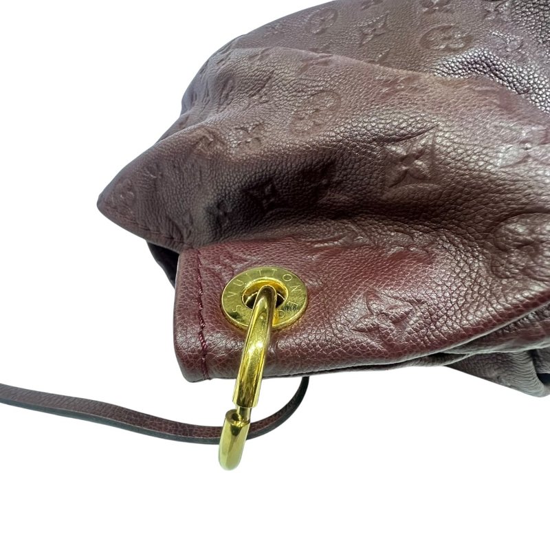 【美收精品】LV 紅色老花壓花肩背包 4-506.-9