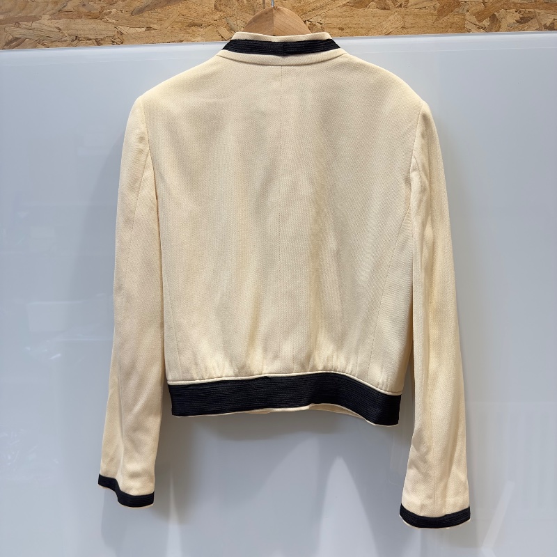 【美收精品】CHANEL 米白色黑邊西裝外套 4-513-1