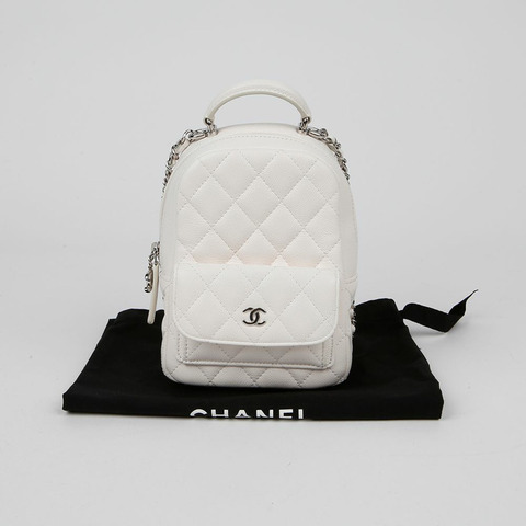 CHANEL 魚子醬紋經典迷你雙肩包 AP3753