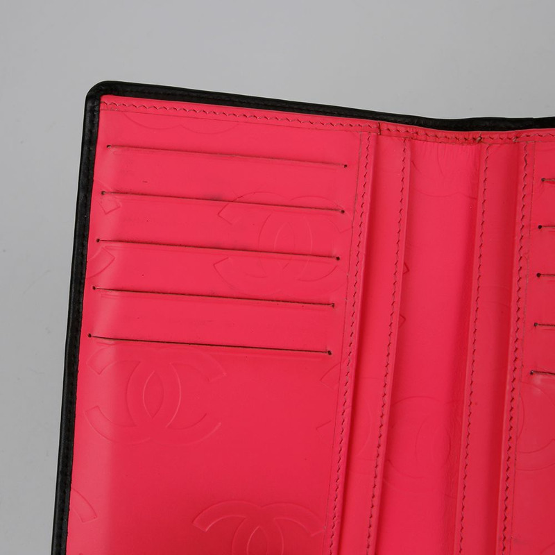 CHANEL 緊湊型皮夾 A50080-8