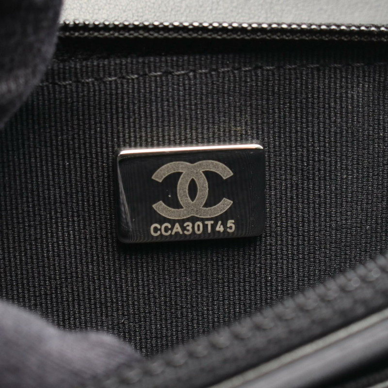 香奈兒 Boy Chanel Matelasse 單肩包，粒面小牛皮，黑色，二手 SHW CC-4