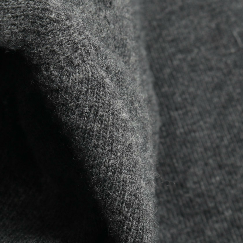 Miu Miu 羊毛灰色開襟毛衣，二手男款 #46-5