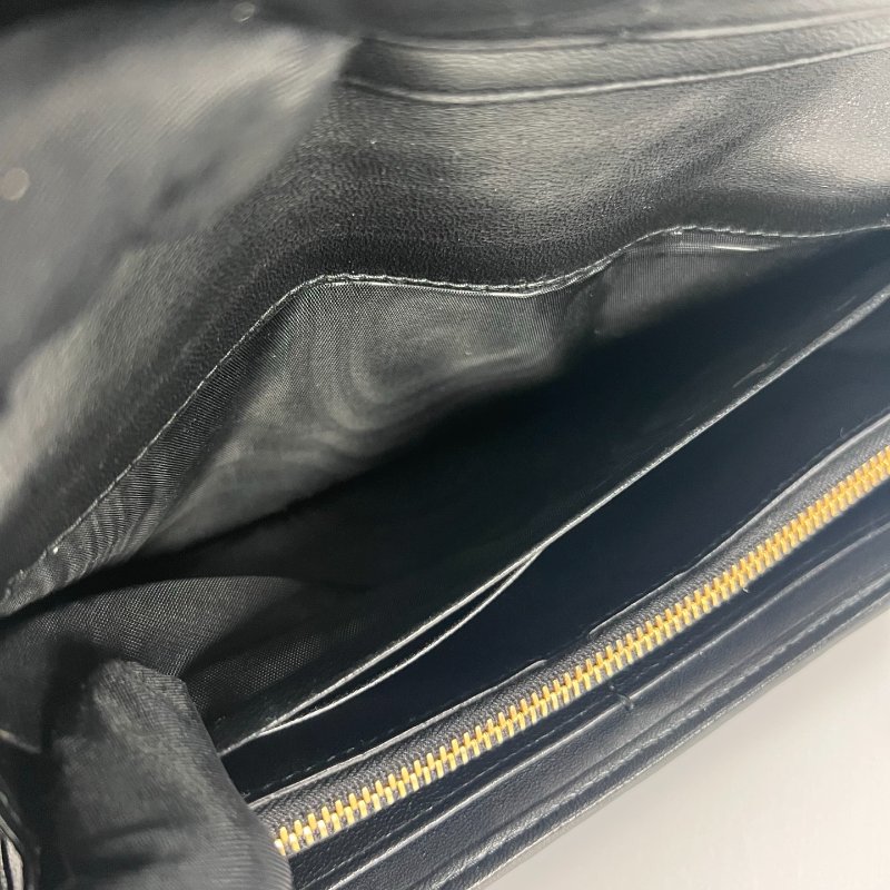 MIU MIU 黑金水鑽皺褶翻蓋長夾-8