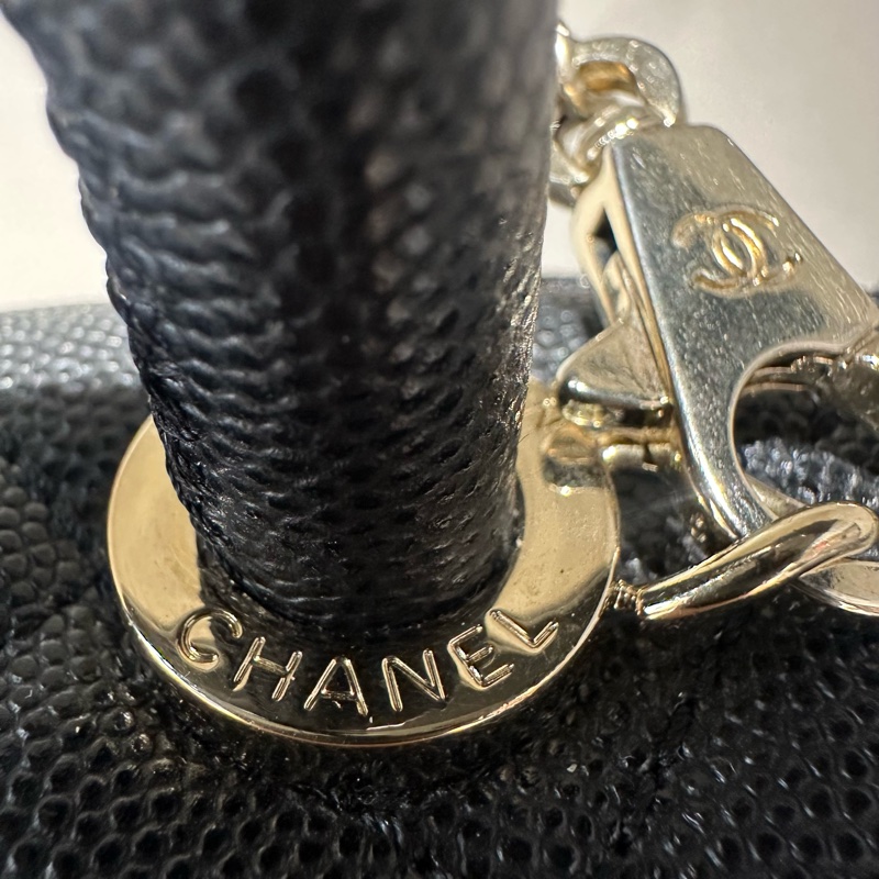 CHANEL香奈儿 Coco Handle 21P 亮面菱格皮穿链金扣 粒纹小牛皮 金色金属 手提包单肩包 迷你 女款 黑色-6
