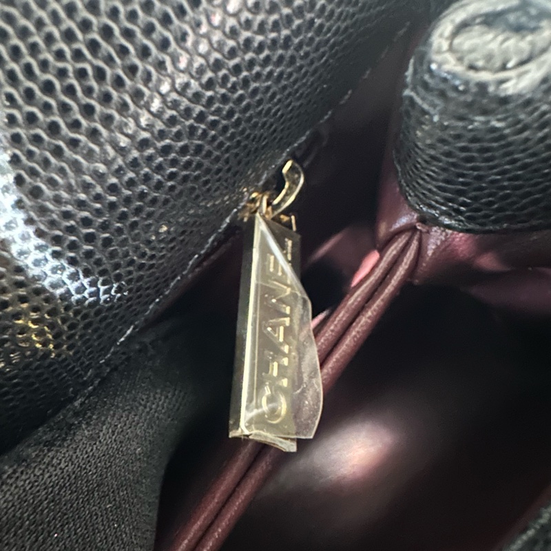 CHANEL香奈儿 Coco Handle 21P 亮面菱格皮穿链金扣 粒纹小牛皮 金色金属 手提包单肩包 迷你 女款 黑色-9