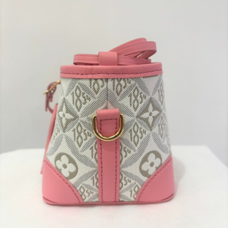 LV 粉色1854系列NOÉ PURSE水桶包-4