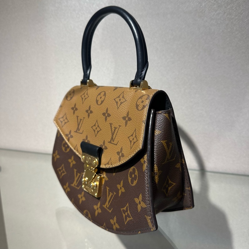 LOUIS VUITTON TILSITT 老花满印可拆卸可调节肩带扇子包 单肩手提包-2