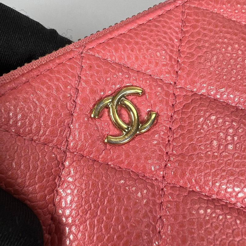 CHANEL  25開 珊瑚粉荔枝皮一字拉零錢包-5