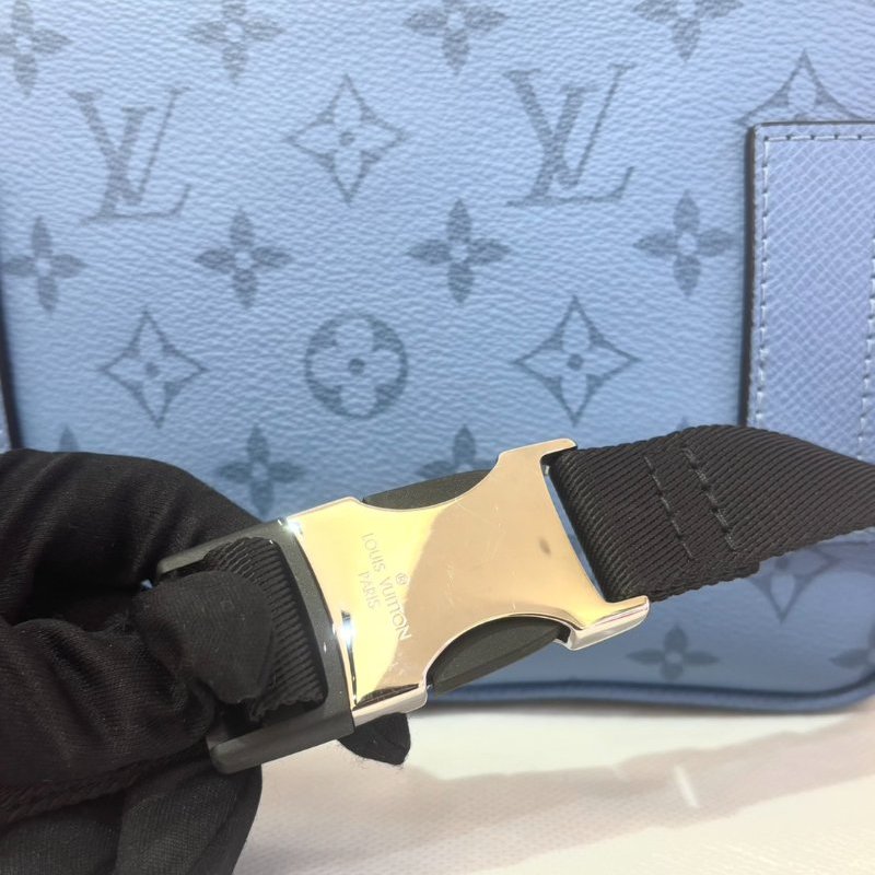 LV 藍灰 LOGO 腰包 OUTDOOR-2