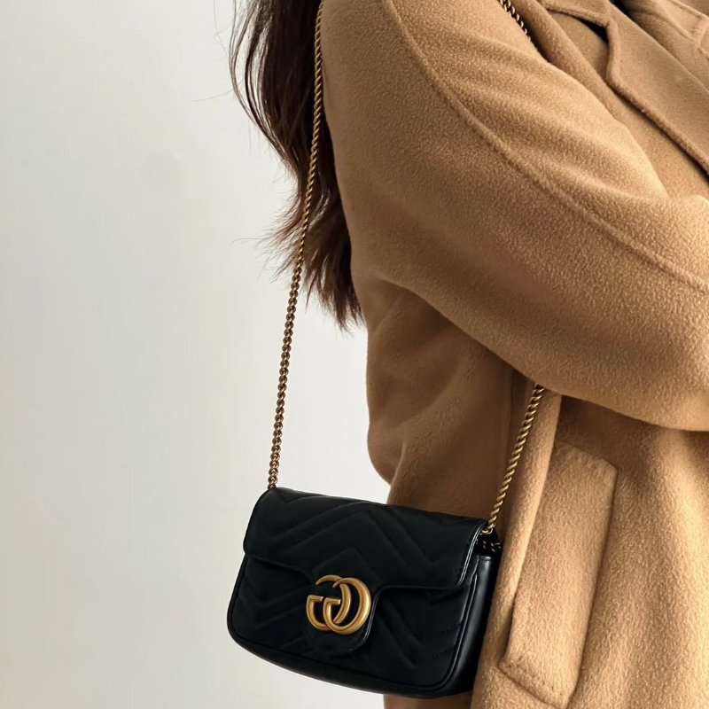 GUCCI Marmont Matelasse斜背包 - 16超迷你黑金-9