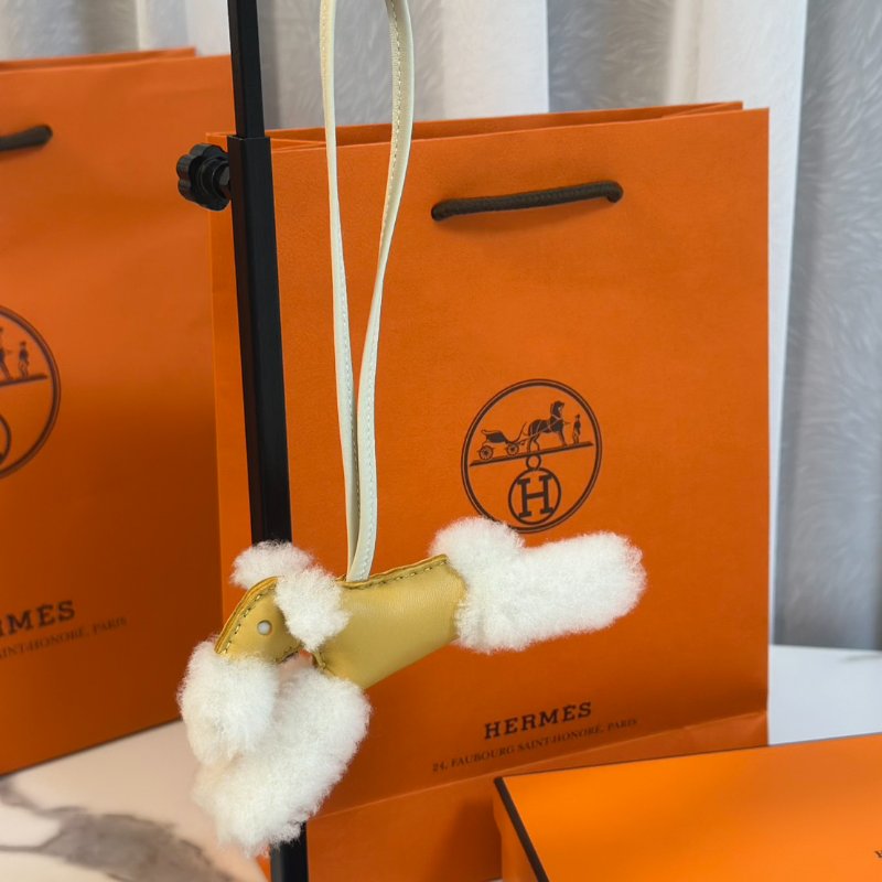 HERMES Budy charm狐狸犬 - 稻草黃 / 奶昔白 K-4