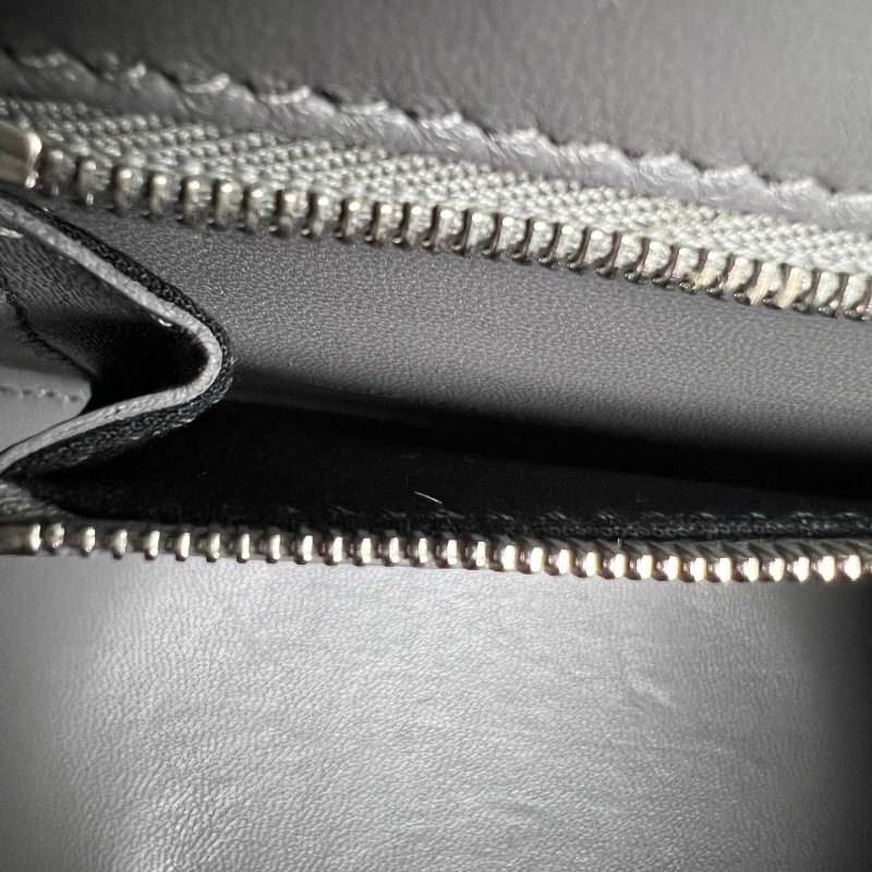 BALENCIAGA 593546 灰銀沙漏包 S-6