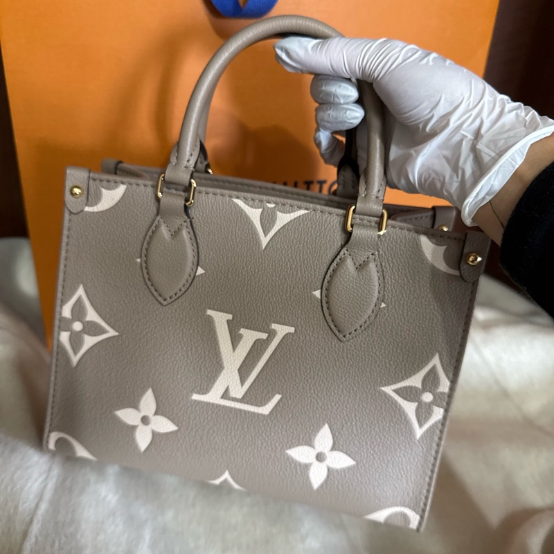 LV on the go小號 大象灰-1