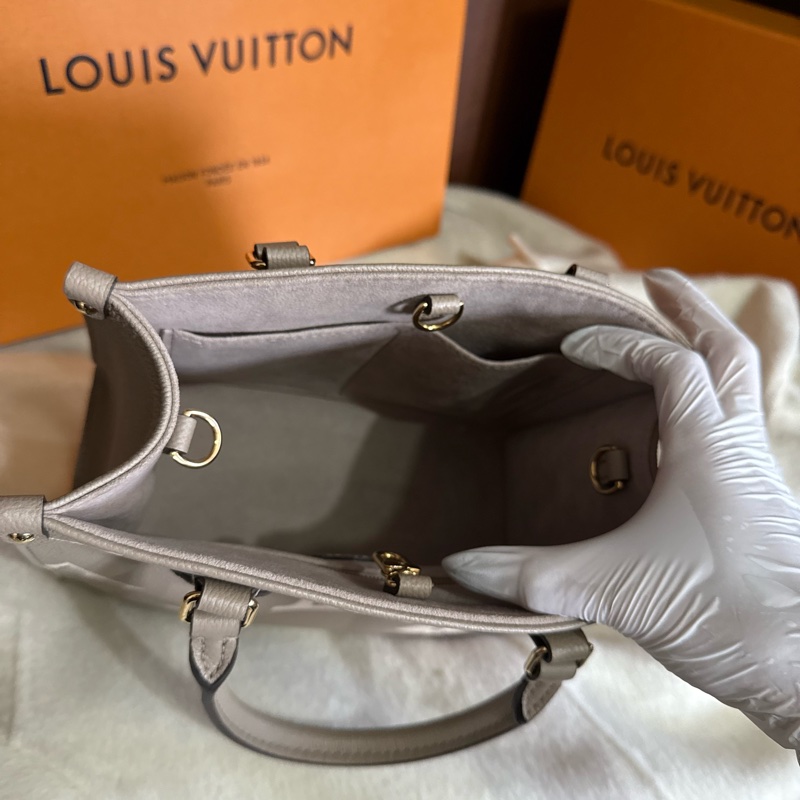 LV on the go小號 大象灰-11