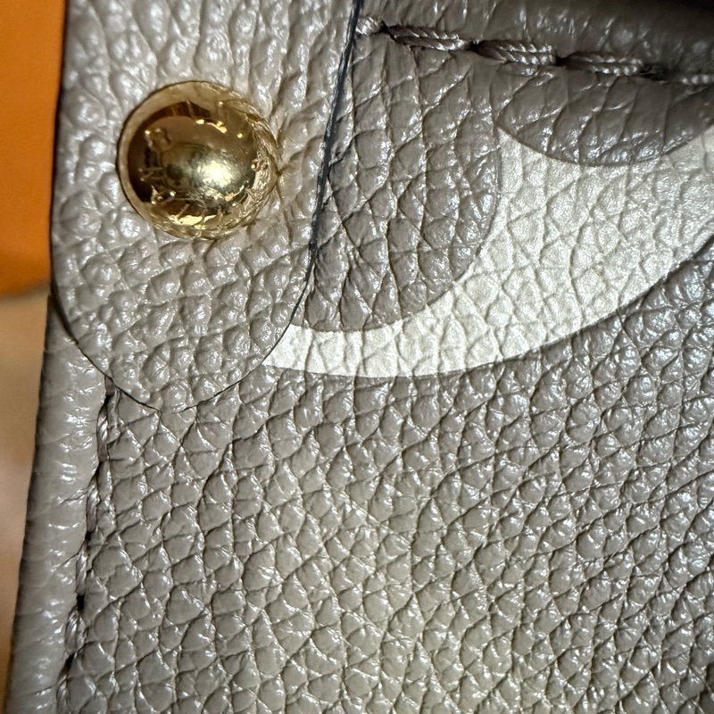 LV on the go小號 大象灰-15