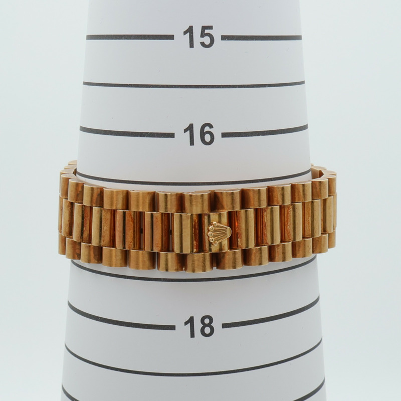 ROLEX Oyster Perpetual Day-Date 18238-12