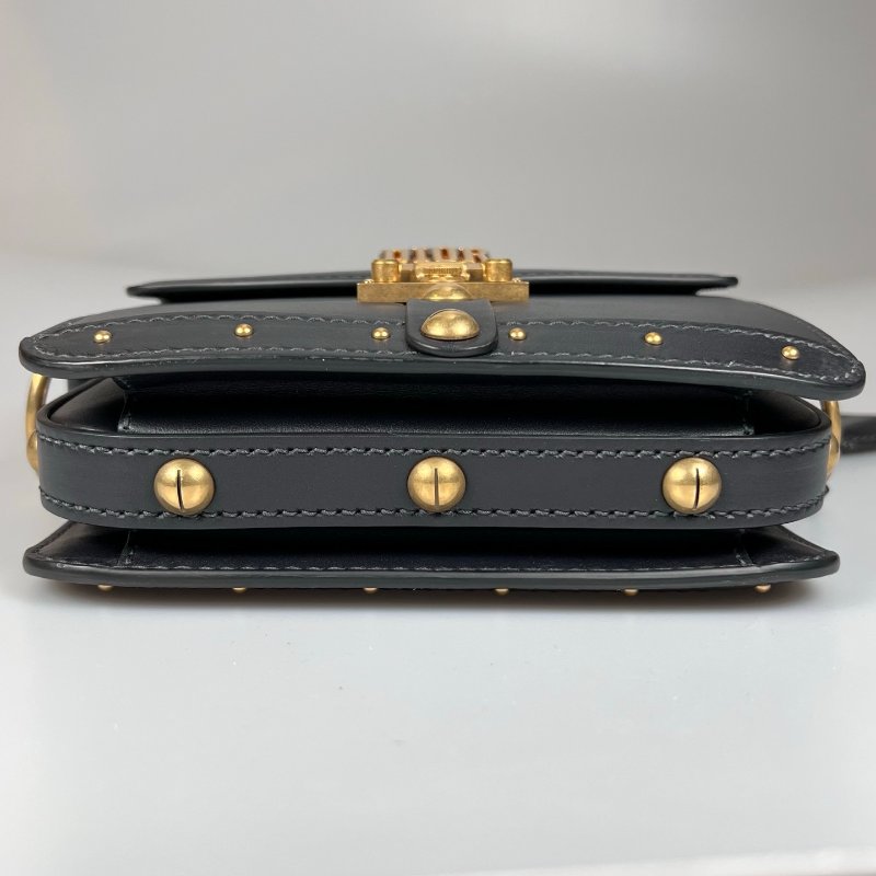 DIOR  黑金皮革鎖頭郵差包-5