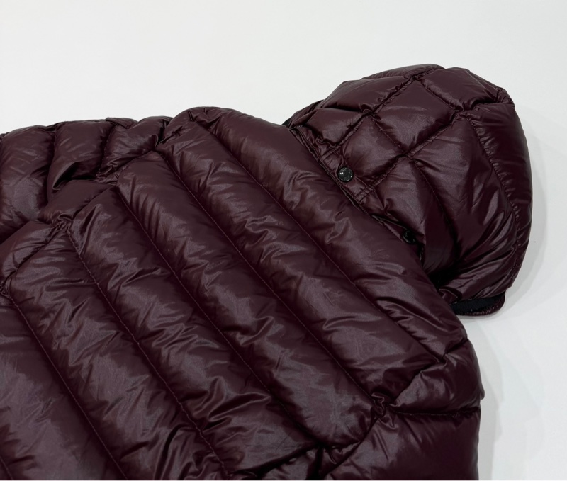 moncler 紫紅 黑邊 連帽 輕羽絨 長羽絨 長版羽絨外套 羽絨外套 防風外套-10