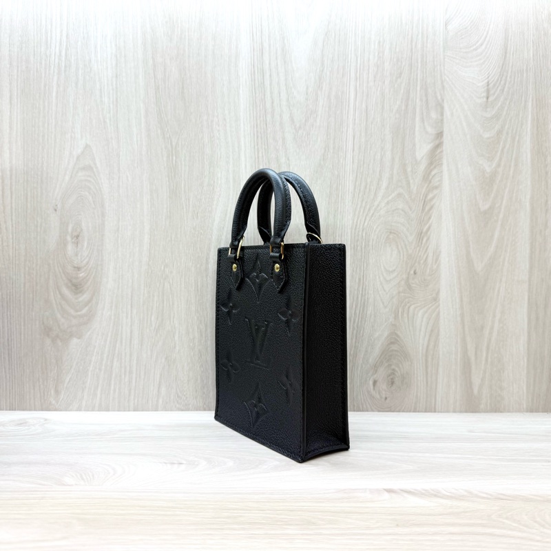 LV黑色牛皮壓紋MINI琴譜包M81417-2