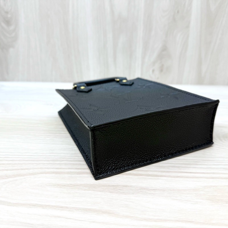 LV黑色牛皮壓紋MINI琴譜包M81417-11