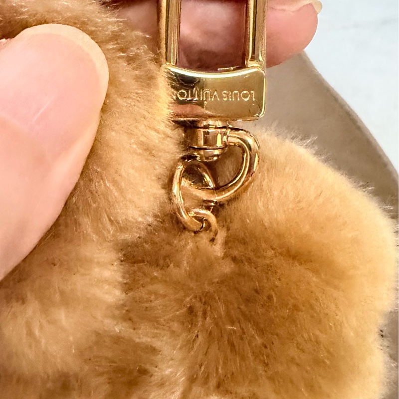 LV今冬最cute的吊飾/小零錢包 （全新品）-9