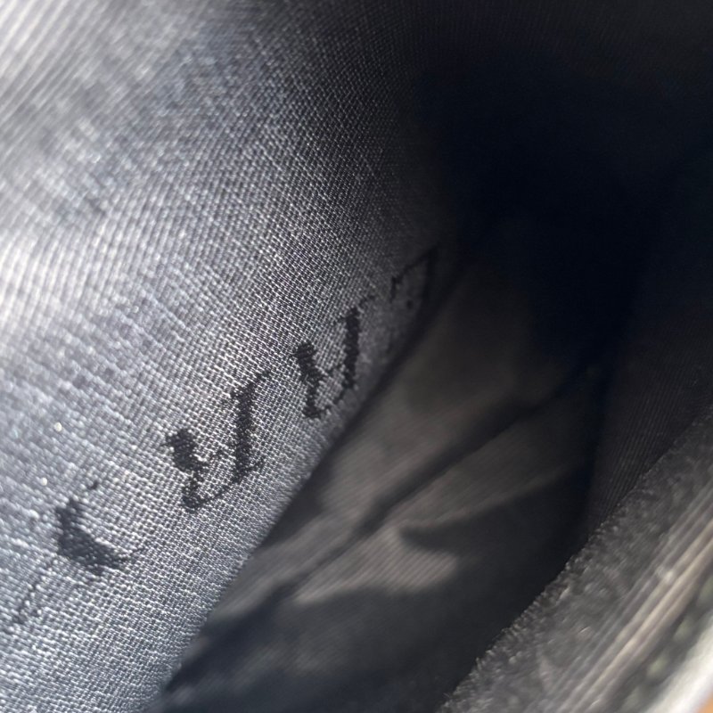 ::BURBERRY:: 尼龍斜背/後背包(經典黑/小型) The Small Crossbody Rucksack-35