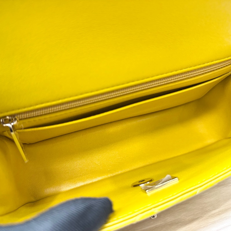 Chanel芥末黃羊皮淡金釦提把Coco20 AS2431-9