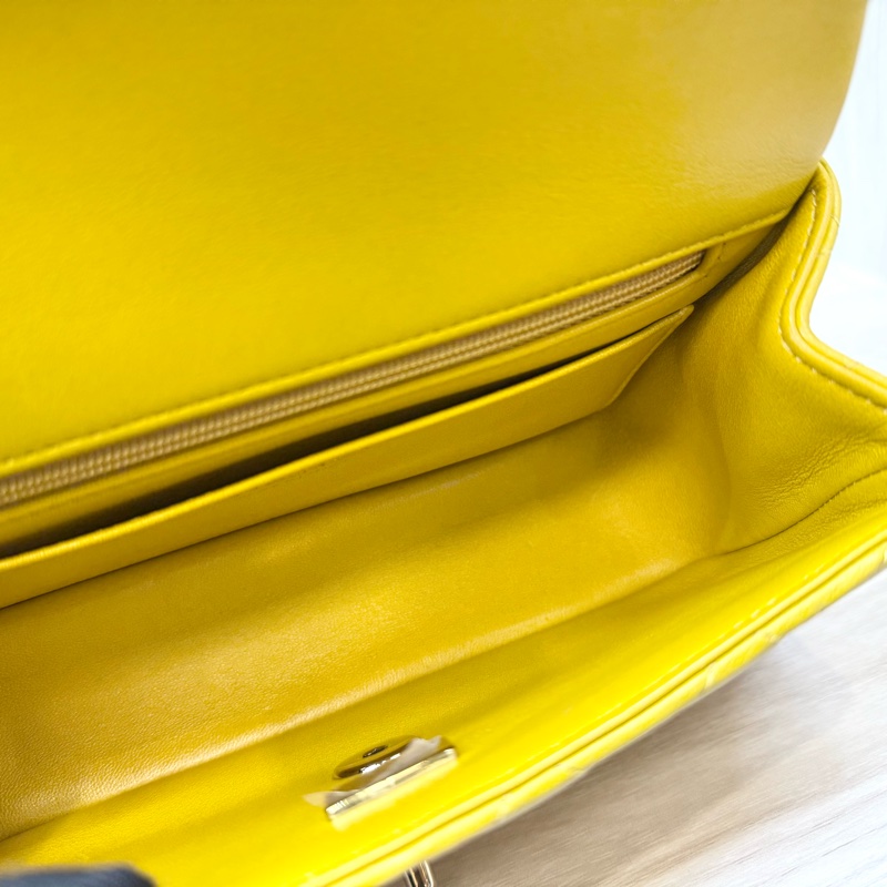 Chanel芥末黃羊皮淡金釦提把Coco20 AS2431-13