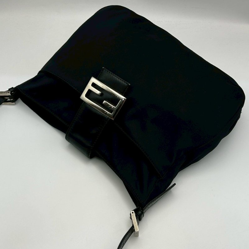 FENDI單肩法棍包-2