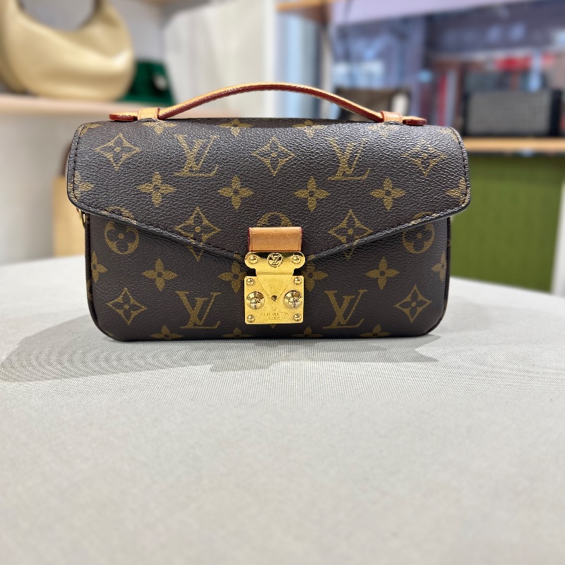 LV Metis Pochette East West 老花橫版郵差包-8
