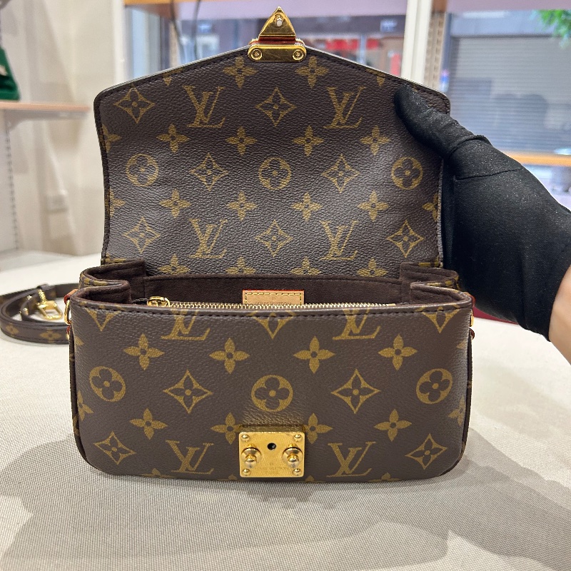 LV Metis Pochette East West 老花橫版郵差包-18