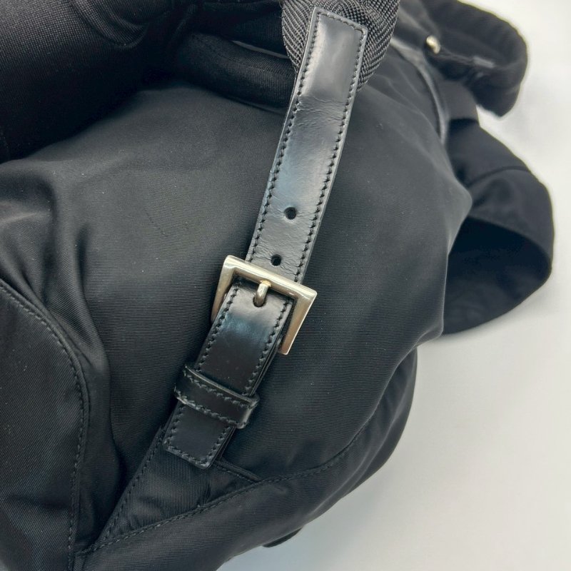 Prada降落傘尼龍後背包(中號)-18