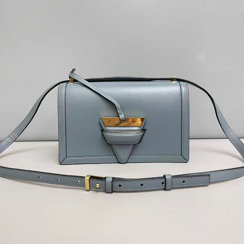 Loewe Barcelona霧霾藍全皮中號三角 斜背包-0