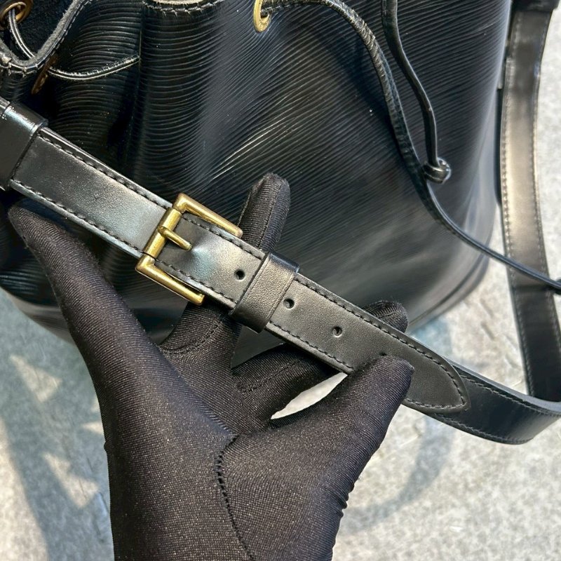 Louis vuitton水波紋水桶包-7